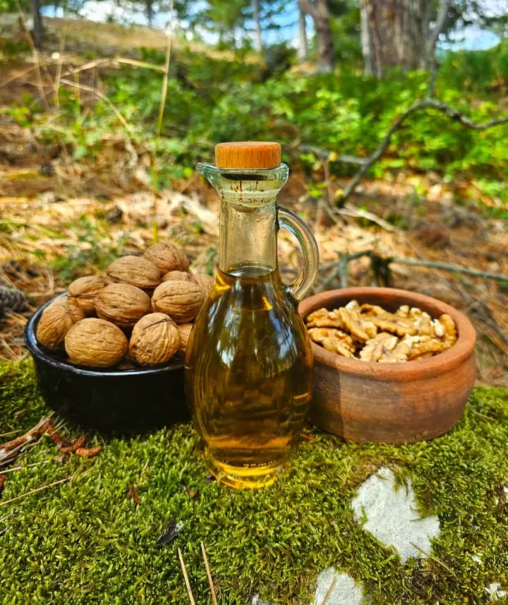 Acı Ceviz Yağı "Tiroid ve Beyin benimle beslenir"